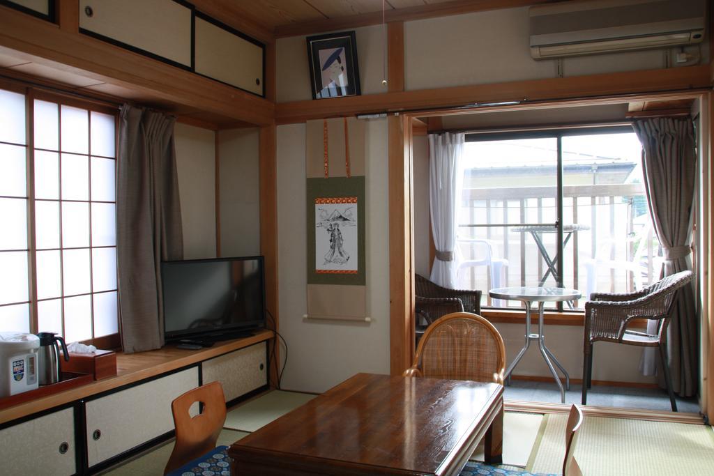 Umeya Annex Guest House Fujikawaguchiko Bagian luar foto